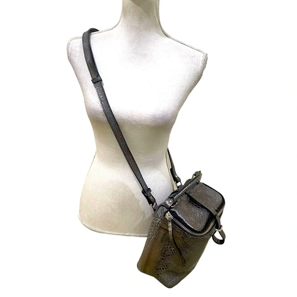 Kenneth Cole pewter python print bucket bag crossbody adjustable strap